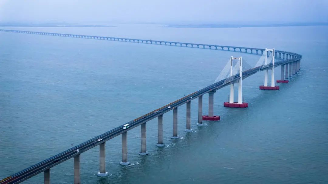 低空文旅 | 旅游+航拍新物种,诗和远方尽收镜头中 28 frc 01f15686a885ad9c3dd760cf7f251773