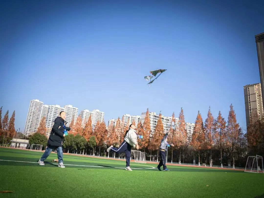 低空应用丨2024年盐城市青少年航空模型比赛在盐开赛 13 frc 5915ee231dd1c4af536b321be17c404b