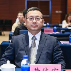 黄伟宏 黄伟宏