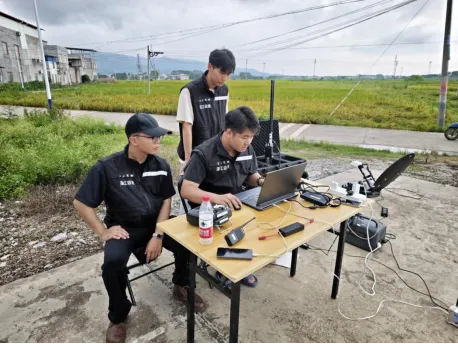 御风未来驰援广西,为灾区架起空中“路由器” 2 2