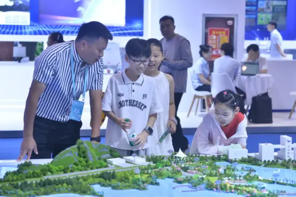 中创翱翔|以低空场景运营能力,打开低空文旅新入口 9 中创翱翔9
