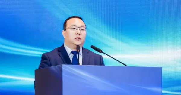 无人货运有望率先实现规模化落地——专访航空工业民机机载解文涛丨低空大咖谈 1 640 3 1